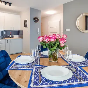 Z Garazem Niebieska Perla 25 G - Perlowa Przystan Apartment